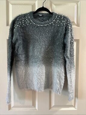 VENUS Fuzzy Pearl-Embellished Crewneck Sweater in Grey